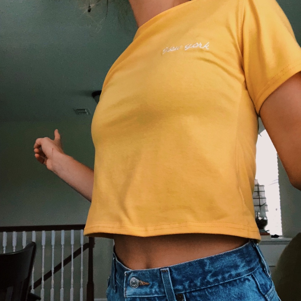 Crop top